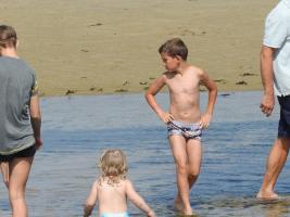 2017-333 Pay and his 2 grand sons on the beach