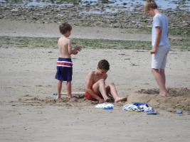 2018-025 3 boy on the beach