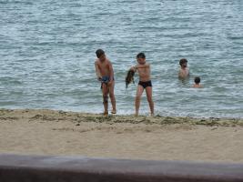 2018-091 boys on the beach