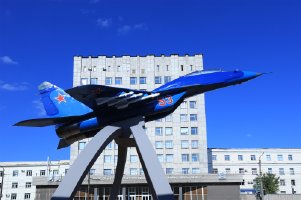 Самолёт-памятник МИГ-29 в Кирове
