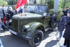 Парад ретро-автомобилей и мототехники в Кирове 9 мая 2023 года, часть 2, ГАЗ-69 и 69А.